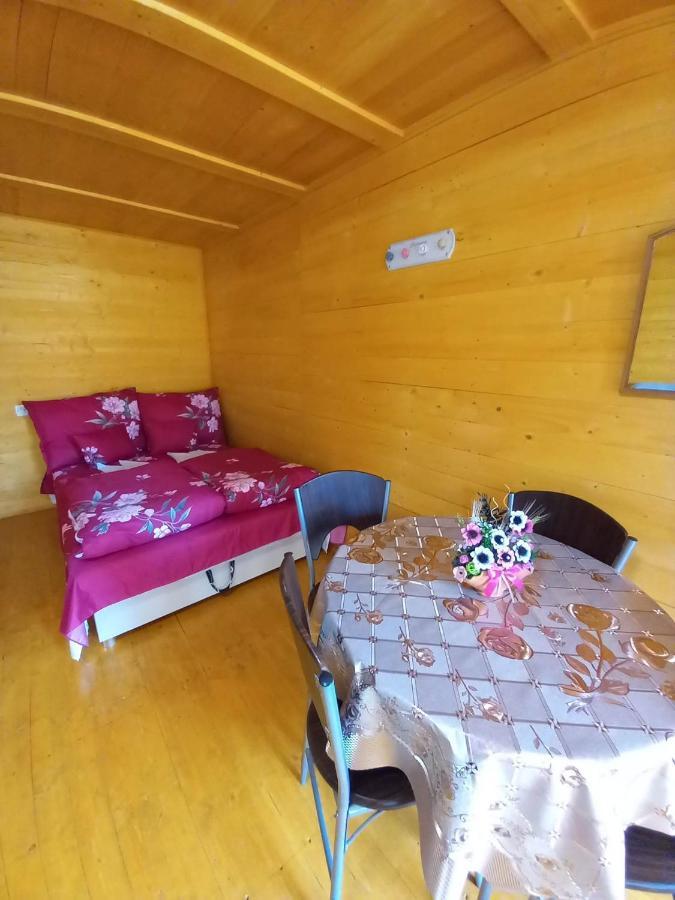 Hobby Vendégház Kiskunmajsa Esterno foto